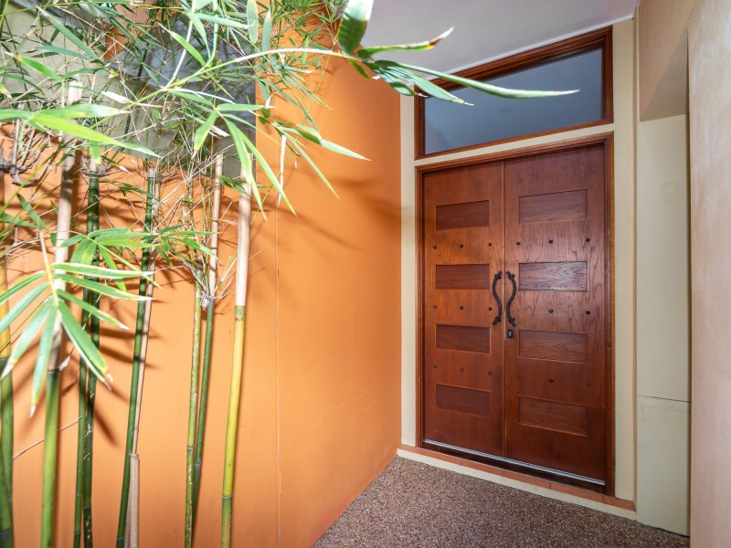 29 Nankeen Avenue, Paradise Point QLD 4216