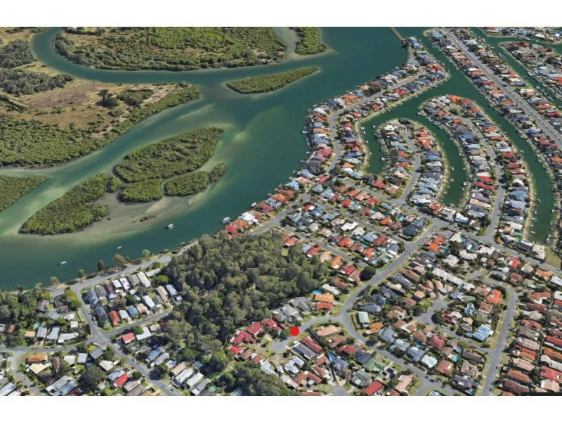 1/7 Woodgate Place, Paradise Point QLD 4216