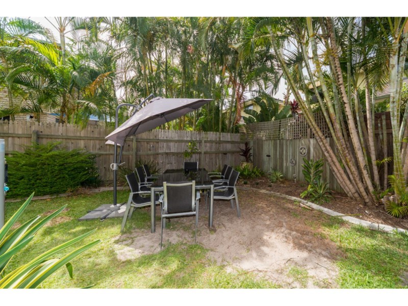 12/447 Pine Ridge Road, Runaway Bay QLD 4216