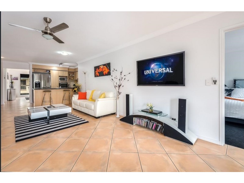 46/82 Limetree Parade, Runaway Bay QLD 4216