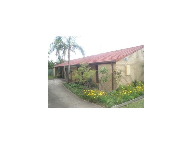 1/283 Government Road, Labrador QLD 4215