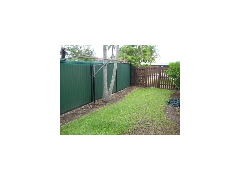 1/283 Government Road, Labrador QLD 4215