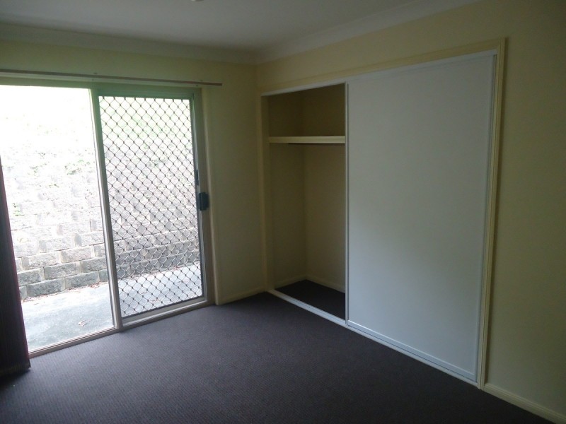 2/83 Cootharaba Drive, Helensvale QLD 4212