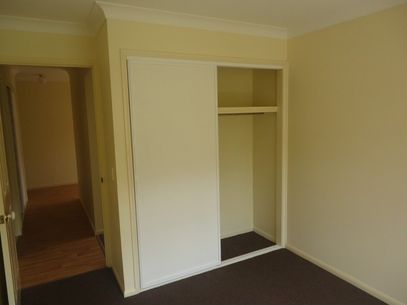 2/83 Cootharaba Drive, Helensvale QLD 4212