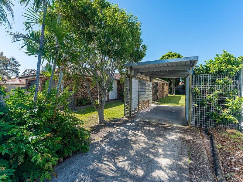 62 Lakefield Crescent, Paradise Point QLD 4216