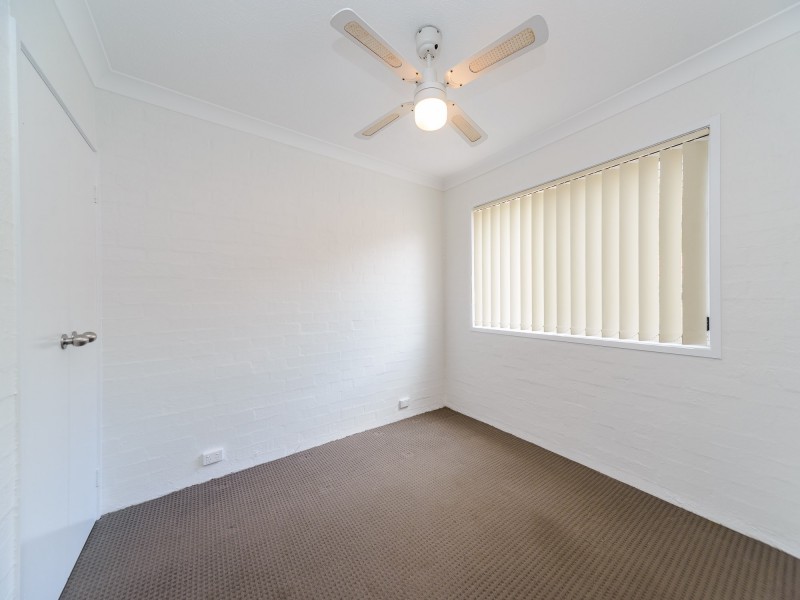 15/13-17 Brown Street, Labrador QLD 4215