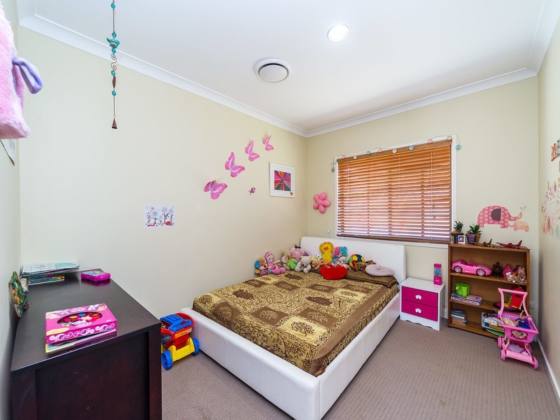 4 Pedder Place, Coombabah QLD 4216