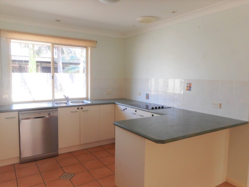 16 Graywillow Boulevard, Oxenford QLD 4210