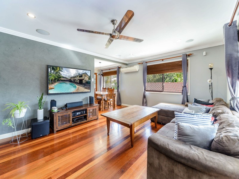 12 Hansford Road, Coombabah QLD 4216