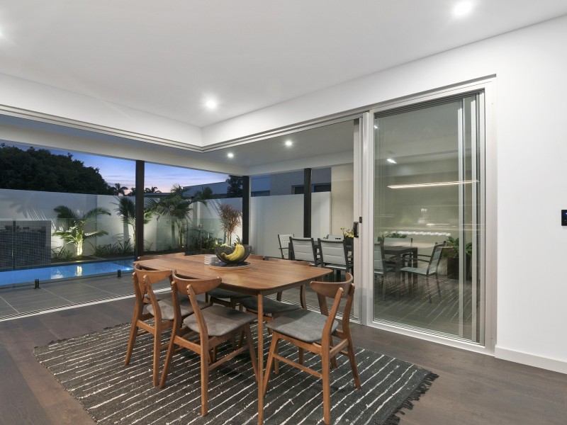 7826 Pavilions Close, Hope Island QLD 4212