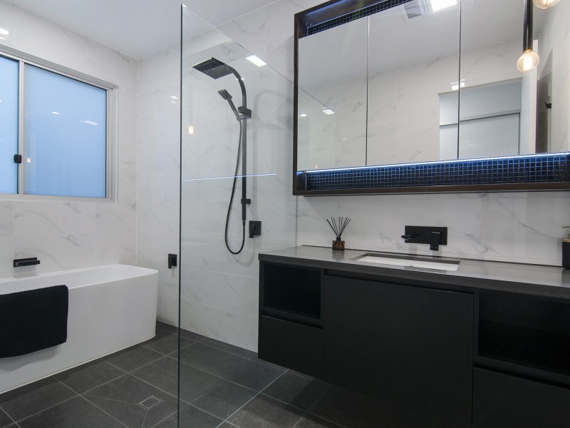 7826 Pavilions Close, Hope Island QLD 4212