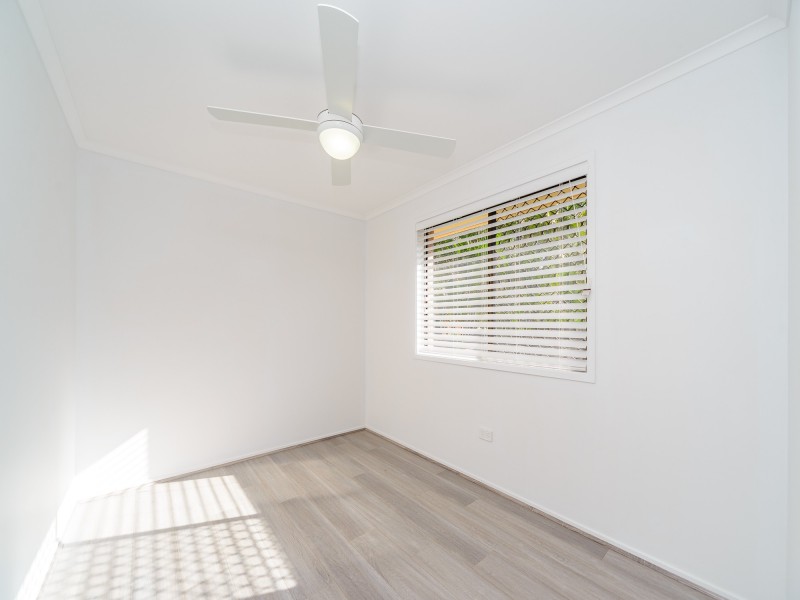 5/8 Woodgate Place, Paradise Point QLD 4216