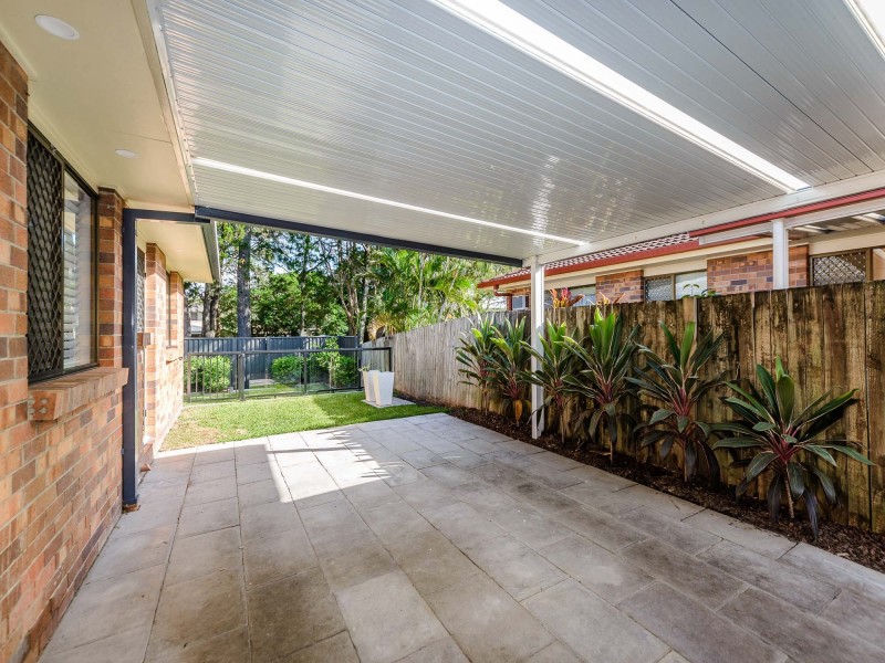 5/8 Woodgate Place, Paradise Point QLD 4216