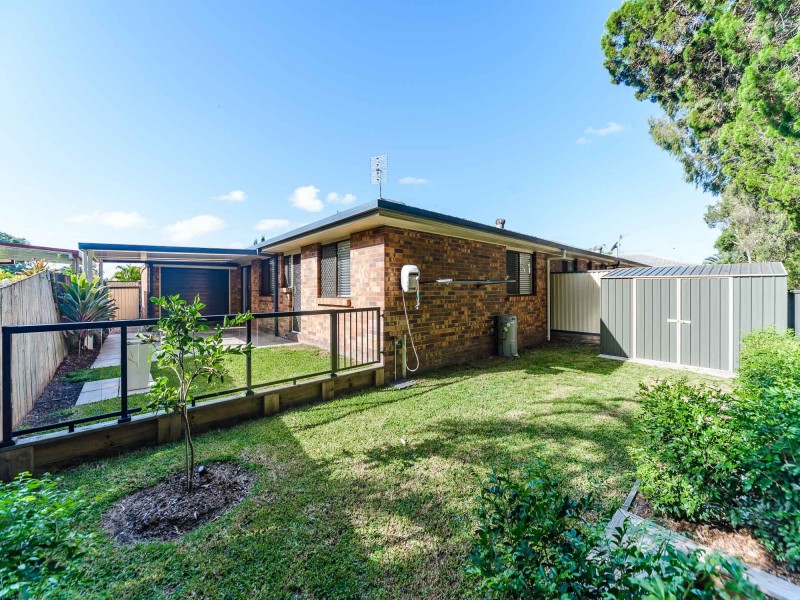 5/8 Woodgate Place, Paradise Point QLD 4216