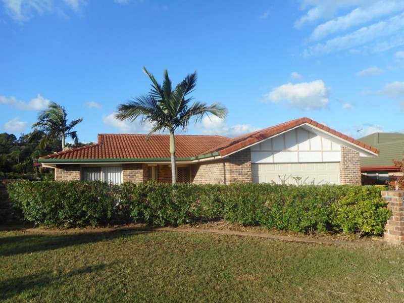 7 Howland Circuit, Pacific Pines QLD 4211