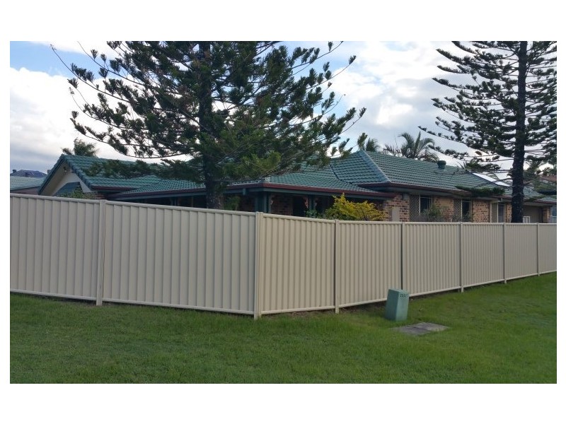 12 Castle Rock Street, Parkwood QLD 4214