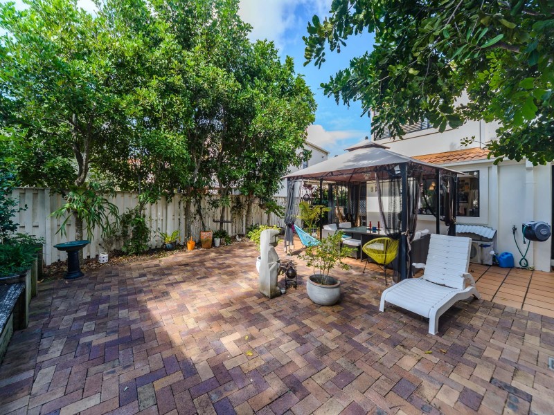 37/60 Caseys Road, Hope Island QLD 4212