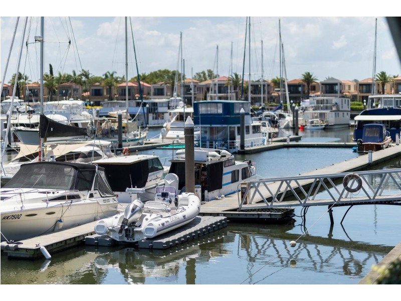 37/60 Caseys Road, Hope Island QLD 4212