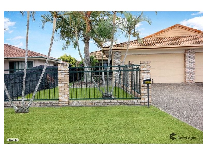 1/11 Jenaya Place, Labrador QLD 4215