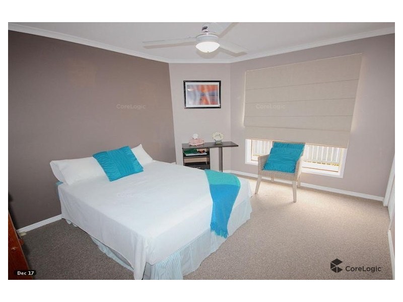 1/11 Jenaya Place, Labrador QLD 4215