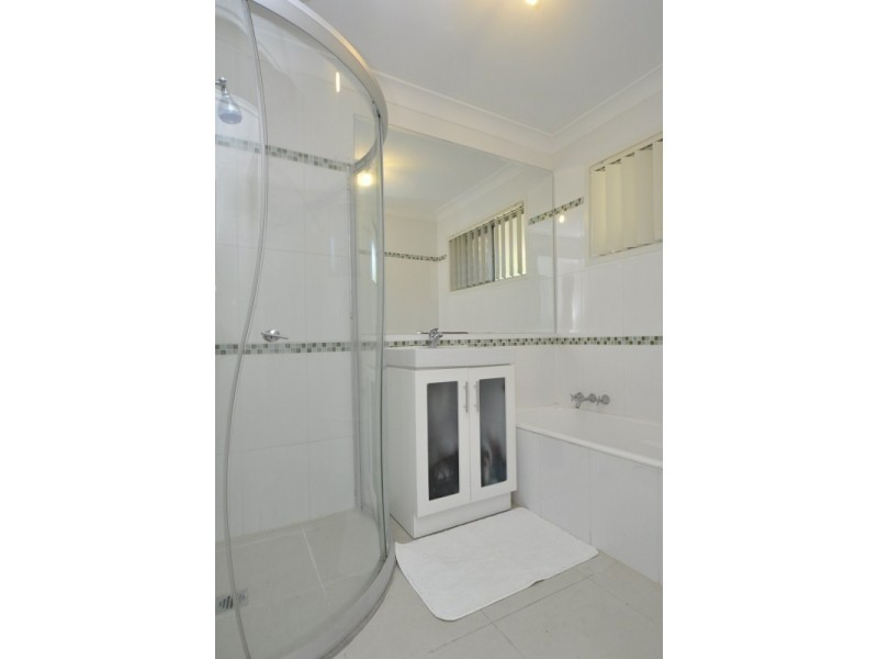 49 Harris Street, Labrador QLD 4215