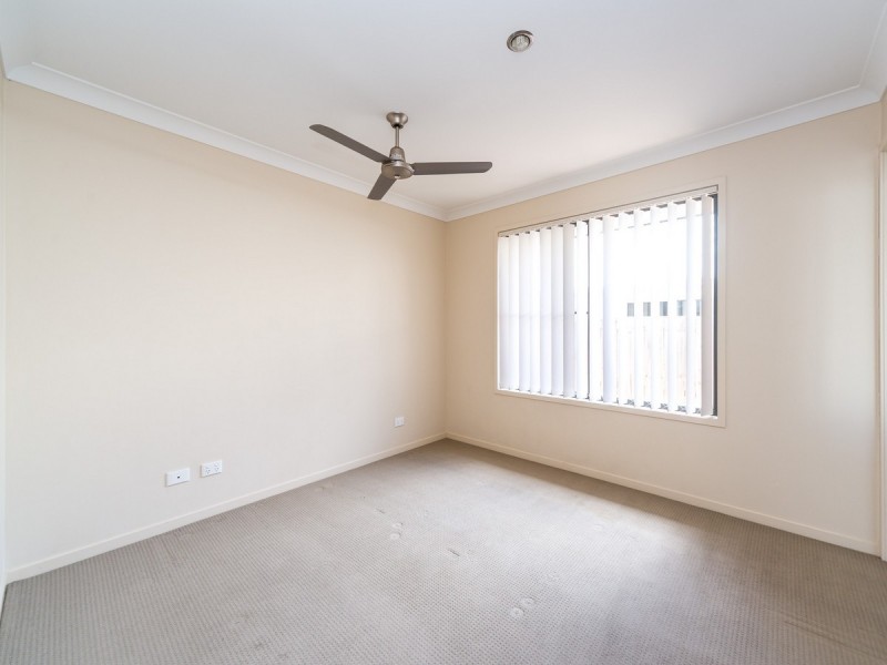 27 Christopher Street, Pimpama QLD 4209