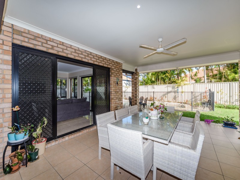 9 Lagos Court, Coombabah QLD 4216