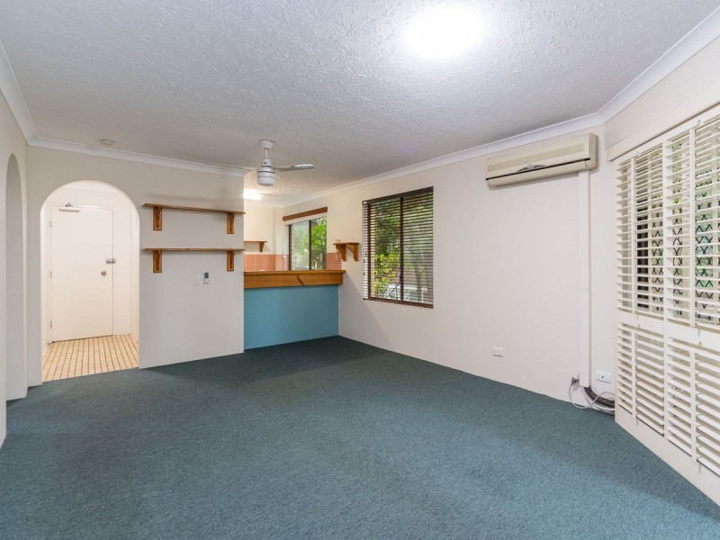 4/7 Lather Street, Southport QLD 4215