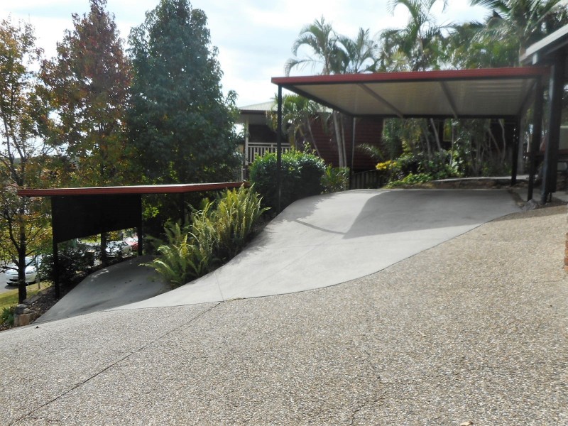 14 Avon Court, Pacific Pines QLD 4211