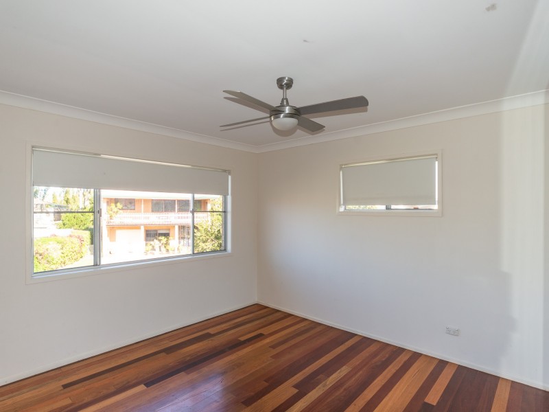 1 Kurrajong Avenue, Hollywell QLD 4216