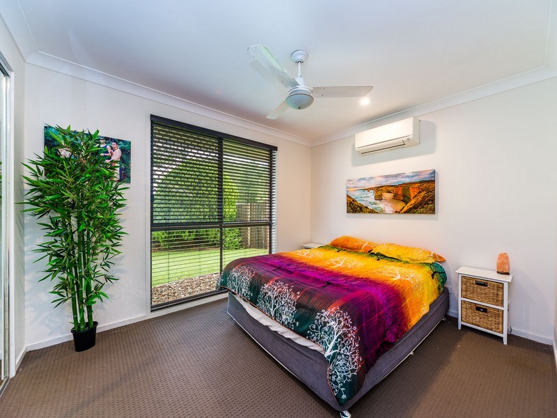 15 Hansford Road, Coombabah QLD 4216