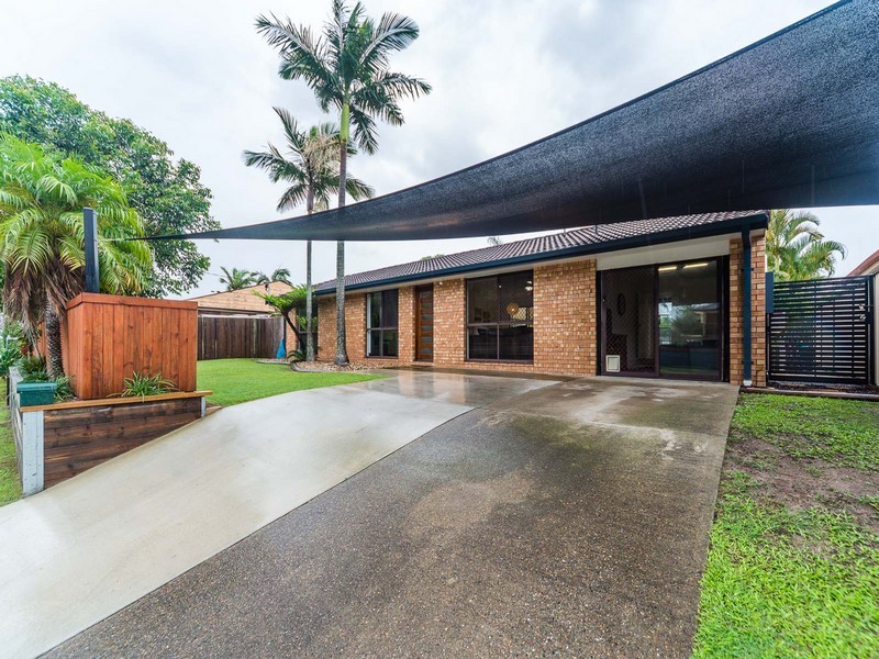 15 Hansford Road, Coombabah QLD 4216