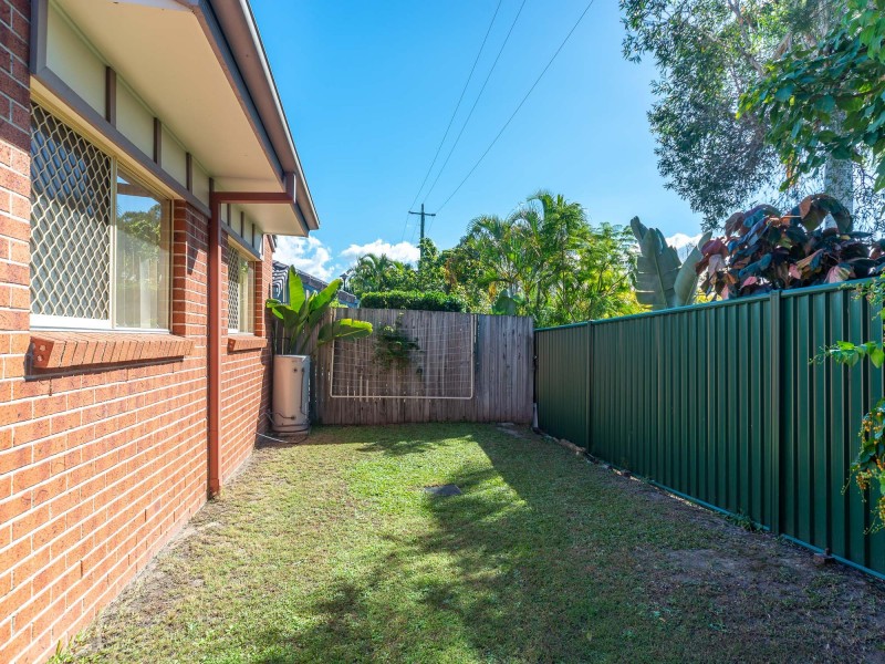 2/406 Pine Ridge Road, Coombabah QLD 4216