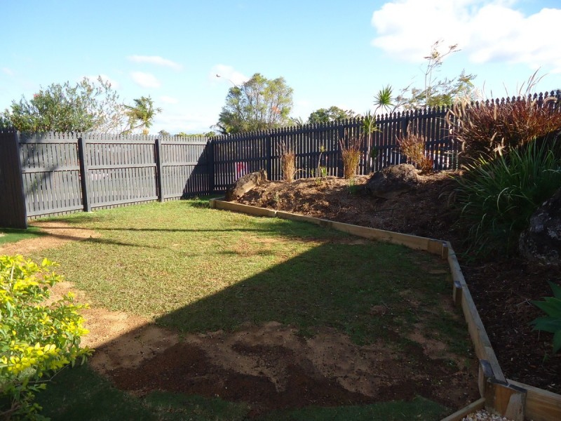 2/47 Usher Avenue, Labrador QLD 4215