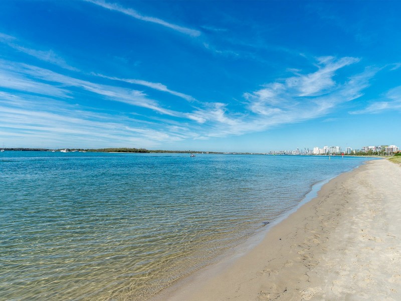 209/392 Marine Parade, Labrador QLD 4215