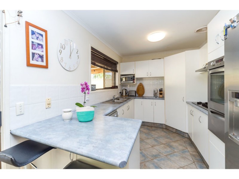 10 Menindee Avenue, Coombabah QLD 4216