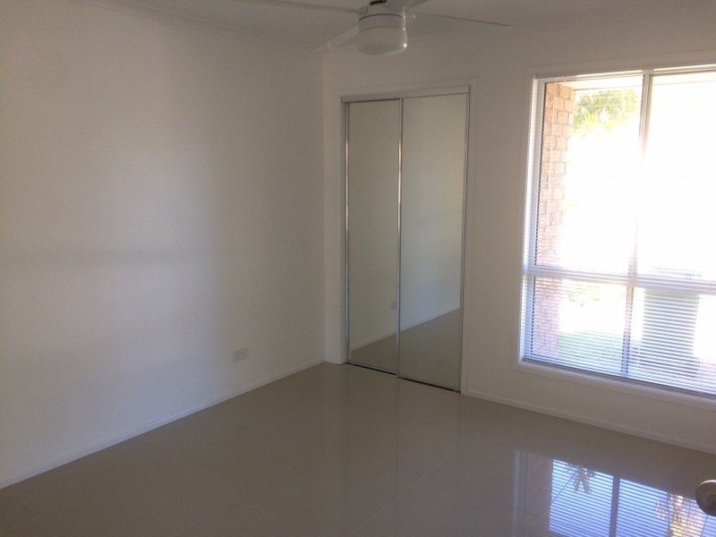 1/77 Kangaroo Avenue, Coombabah QLD 4216
