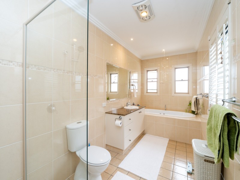 1/22 Nankeen Avenue, Paradise Point QLD 4216