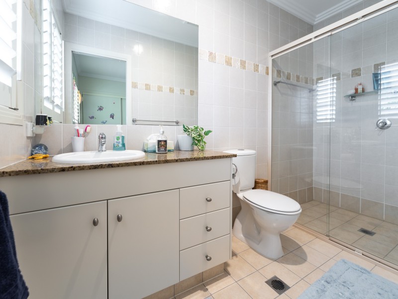 1/22 Nankeen Avenue, Paradise Point QLD 4216
