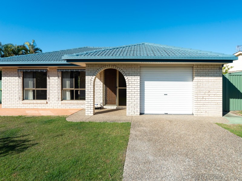 72 Parkes Drive, Helensvale QLD 4212