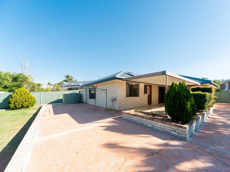72 Parkes Drive, Helensvale QLD 4212