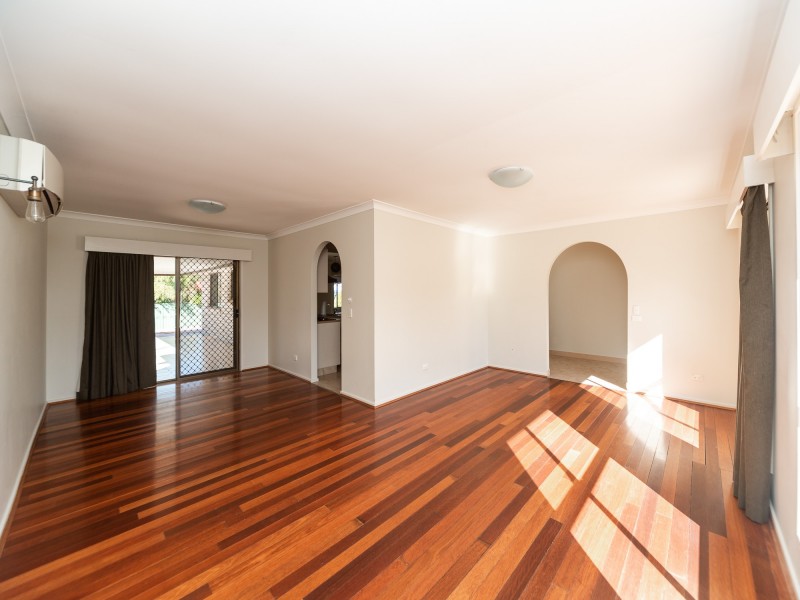 72 Parkes Drive, Helensvale QLD 4212