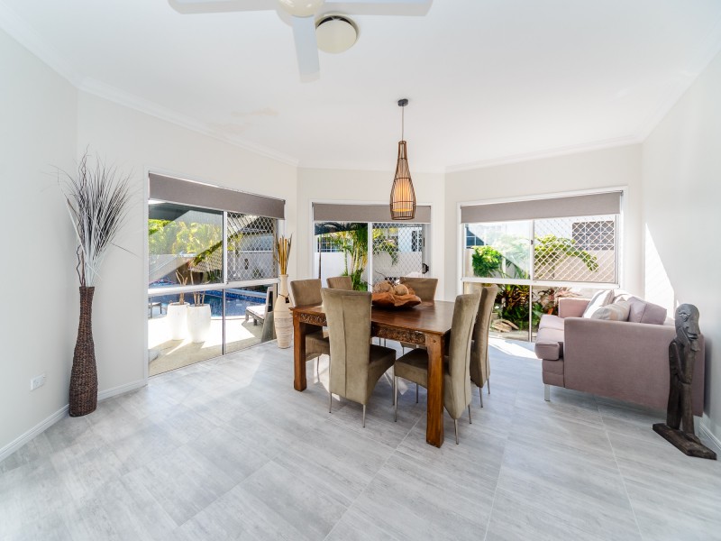 498 Oxley Drive, Runaway Bay QLD 4216