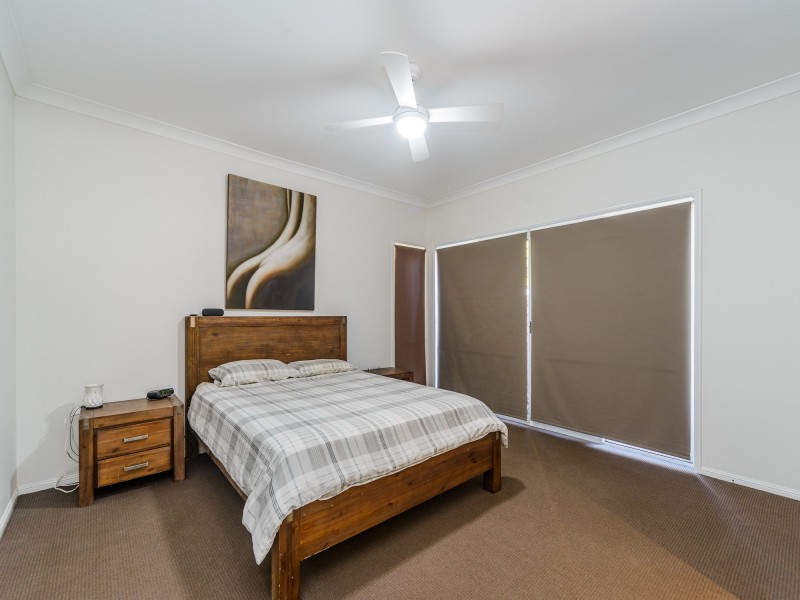 498 Oxley Drive, Runaway Bay QLD 4216