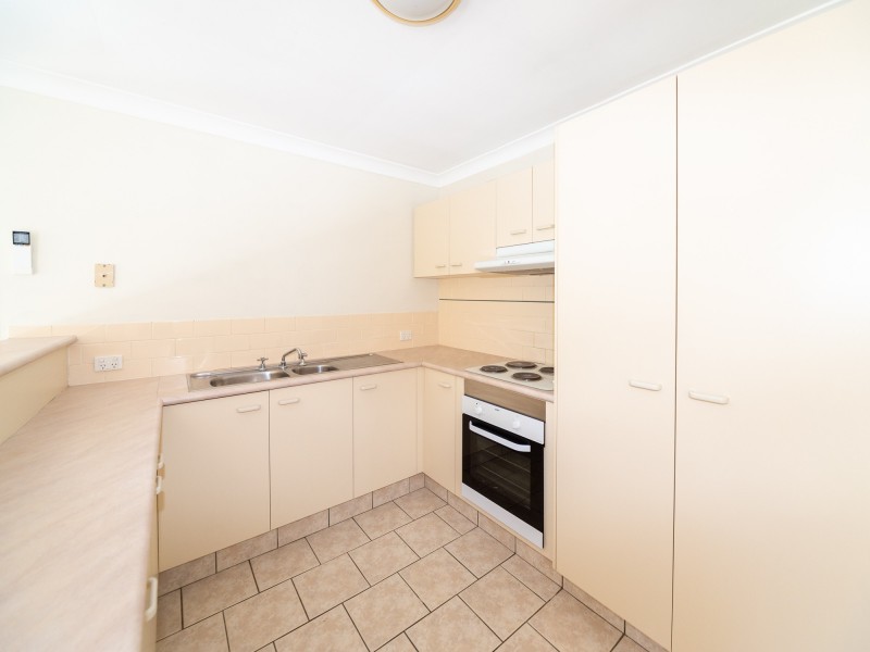 9 Ballybunion Drive, Parkwood QLD 4214