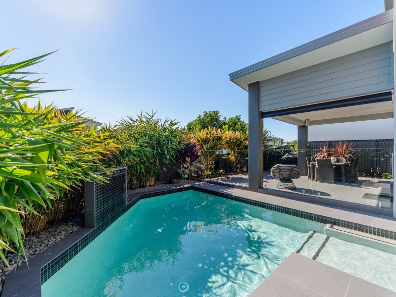 66 North View Street, Hope Island QLD 4212