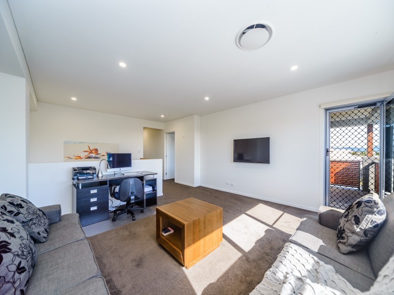 66 North View Street, Hope Island QLD 4212