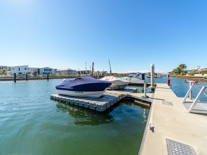 66 North View Street, Hope Island QLD 4212