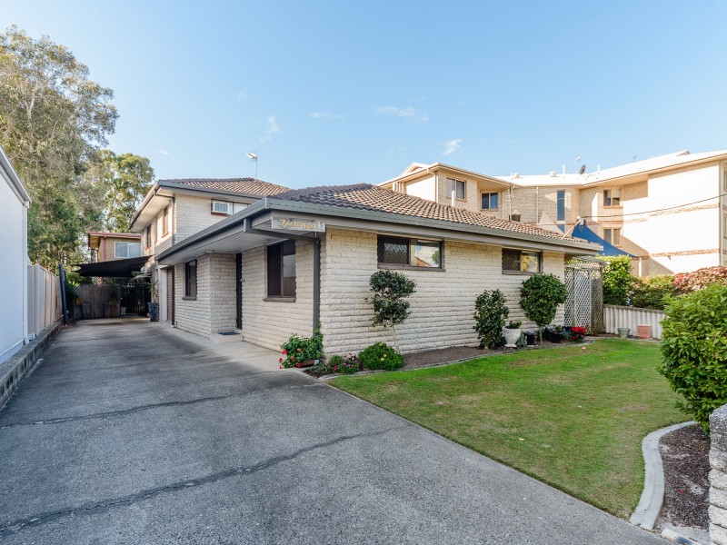 1/13 Errol Avenue, Paradise Point QLD 4216