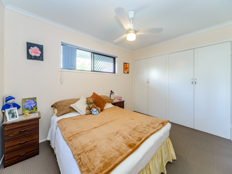 1/13 Errol Avenue, Paradise Point QLD 4216